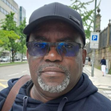 Avelino Leite Van-Dúnem